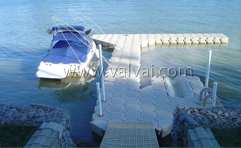 floating dock